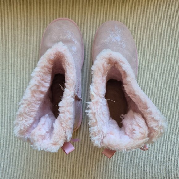 UGG Women's Boots - Picture 5 of 5